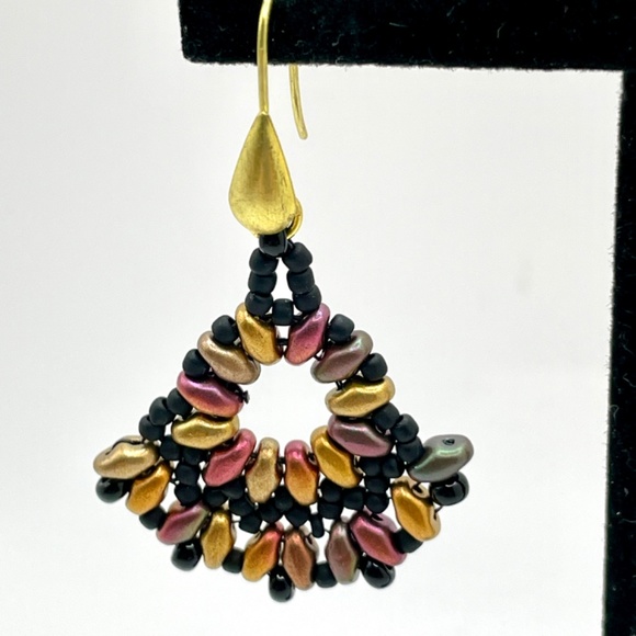 Hand Crafted Hand Stitched Czech Glass Beaded Fan Shape Pierced Drop Earrings - Picture 5 of 6